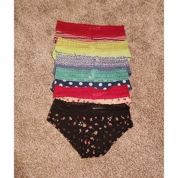Vintage Victoria's Secret Underwear Lot - Picture 1 of 8